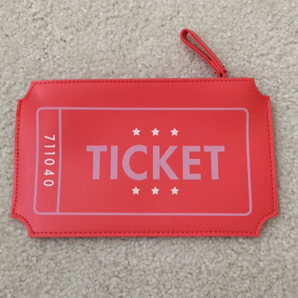 Ipsy makeup bag - Picture 1 of 6